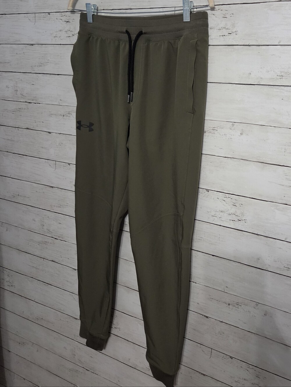 Under Armour Olive Green Joggers Men's Medium Soft Drawstring